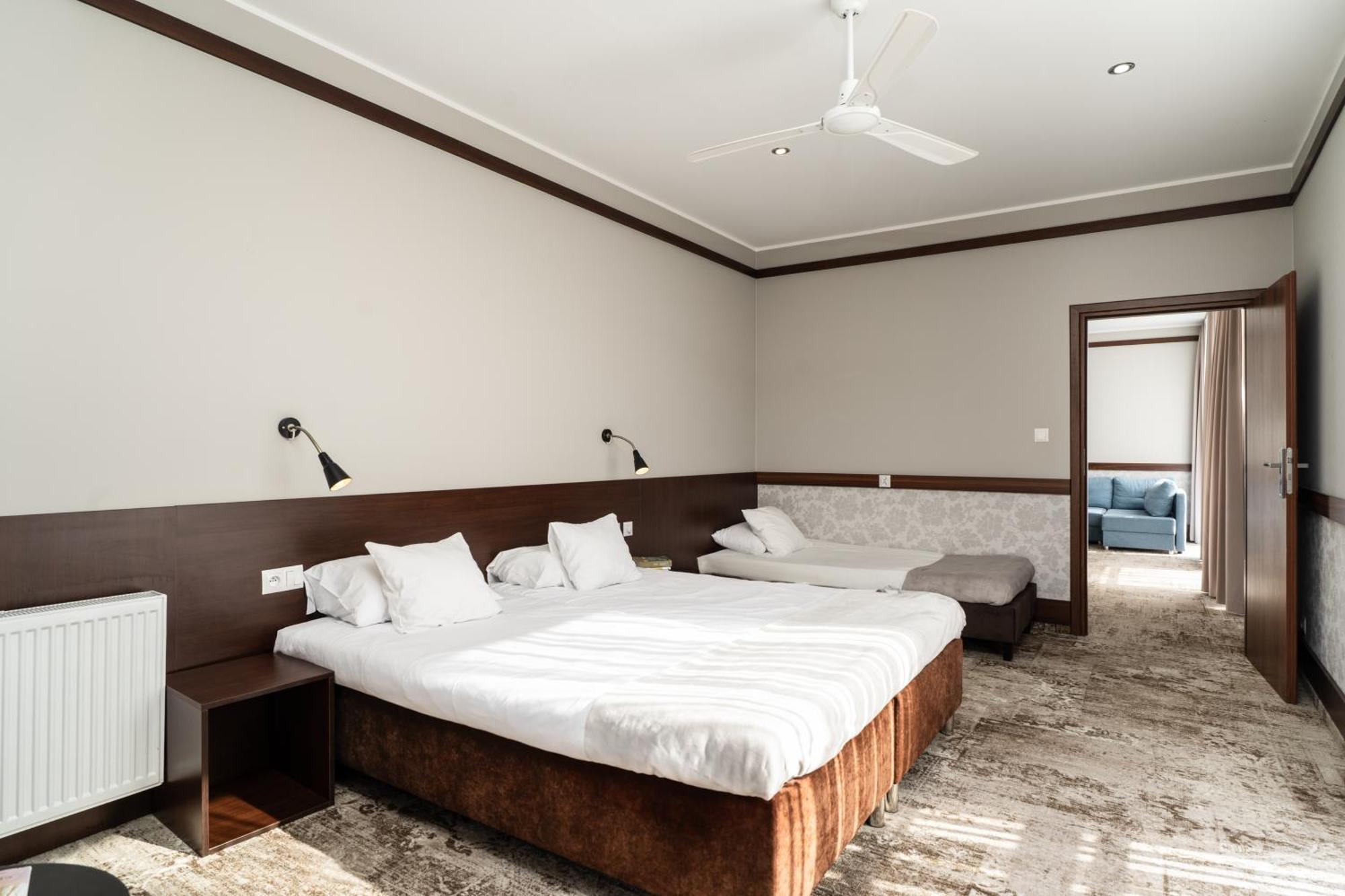 קוזאקובו Hotel Biancas מראה חיצוני תמונה