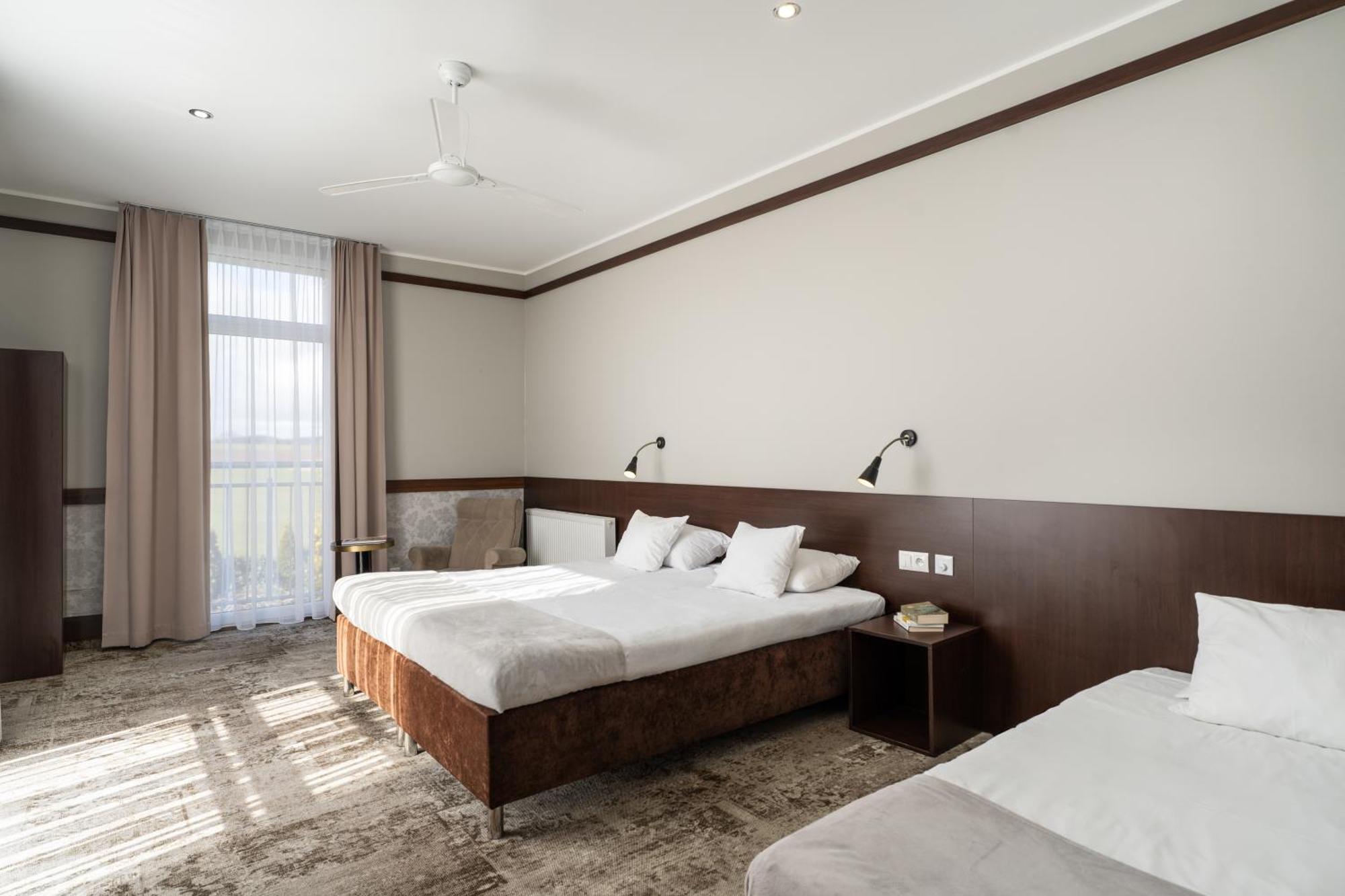 קוזאקובו Hotel Biancas מראה חיצוני תמונה