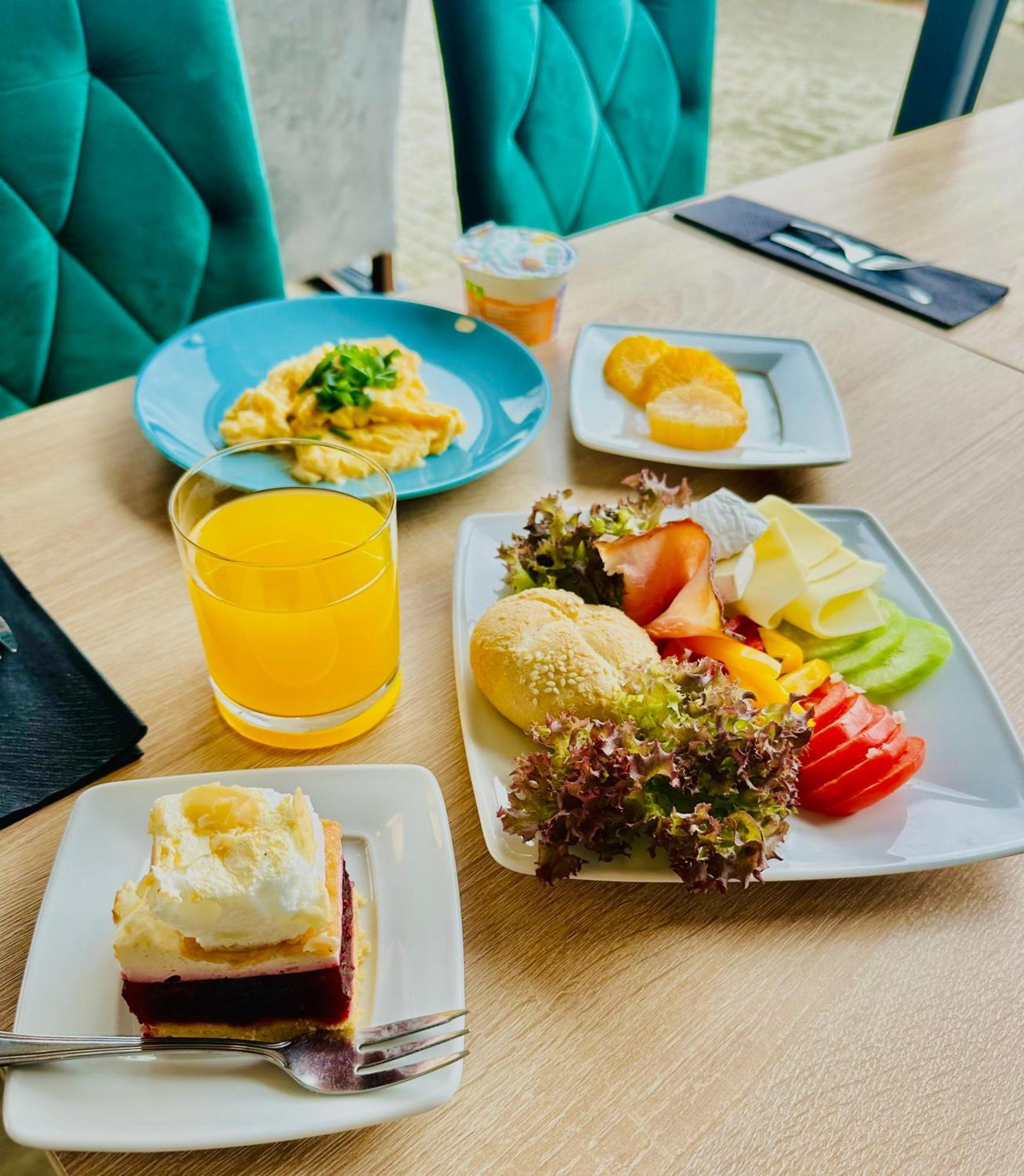 קוזאקובו Hotel Biancas מראה חיצוני תמונה